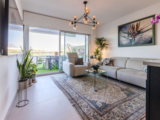 Penthouse in New Golden Mile
