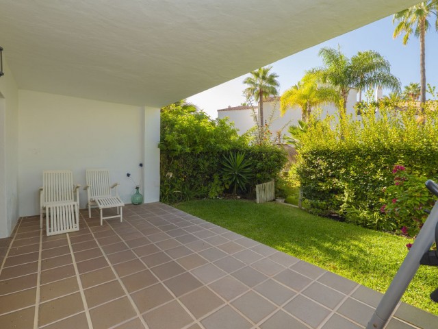 Adosado, Bahía de Marbella, R5199661
