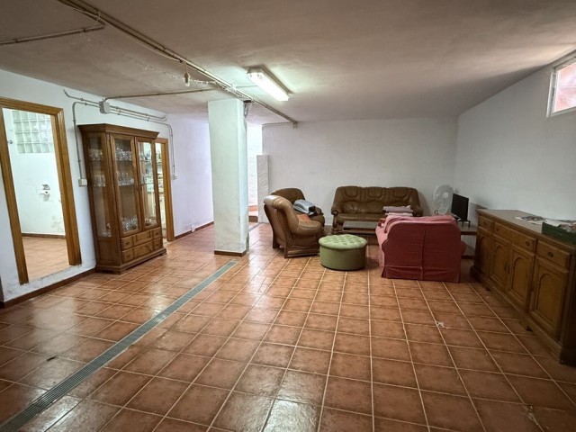 6 Soveroms Villa i Alhaurín de la Torre