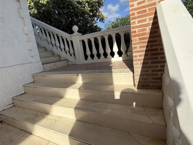 6 Soveroms Villa i Alhaurín de la Torre