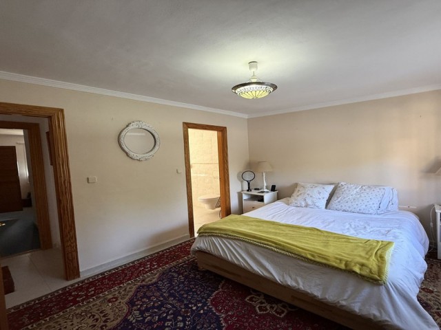 6 Bedrooms Villa in Alhaurín de la Torre