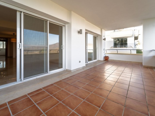 3 Bedrooms Apartment in La Cala Golf
