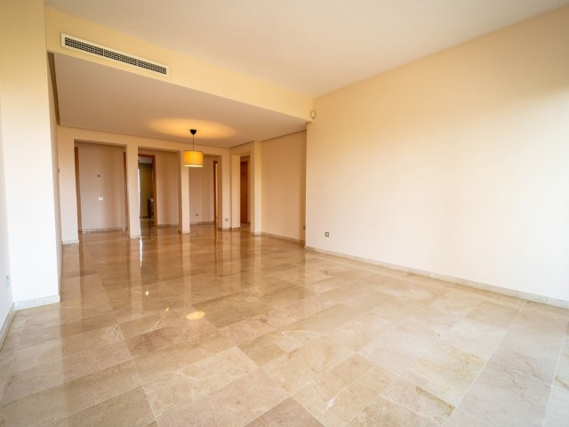 Apartamento con 3 Dormitorios  en La Cala Golf