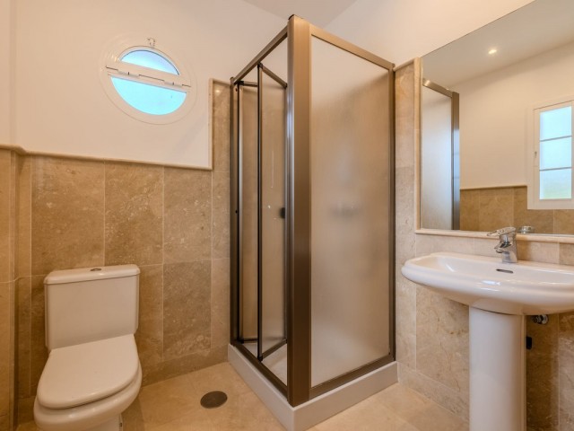 4 Bedrooms Villa in San Roque Club