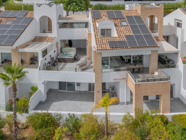 Villa con 4 Dormitorios  en Torremuelle