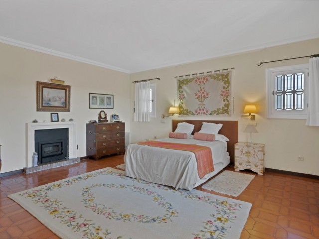 6 Soveroms Villa i Las Brisas