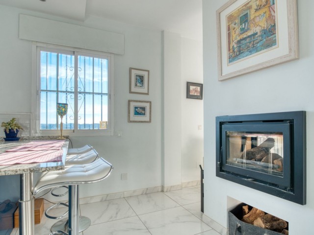 5 Slaapkamer Villa in Sierrezuela