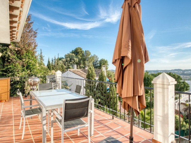 5 Slaapkamer Villa in Sierrezuela