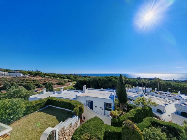 Townhouse, Cabopino, R5236669