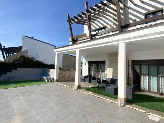 Villa, Valle Romano, R4921282