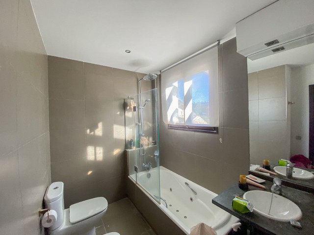 5 Schlafzimmer Villa in Valle Romano