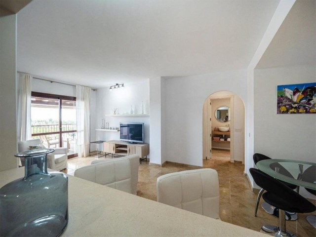 Apartment, The Golden Mile, R5202553