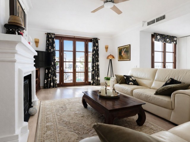 Rijtjeshuis, La Heredia, R5253883