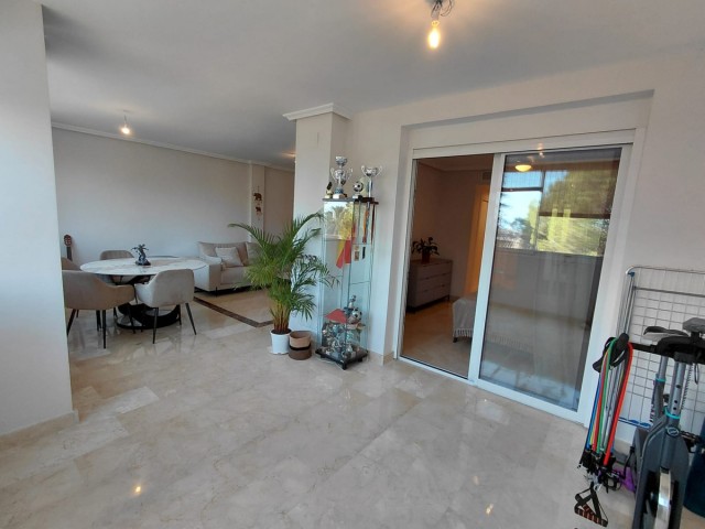Apartamento, Nagüeles, R5255653