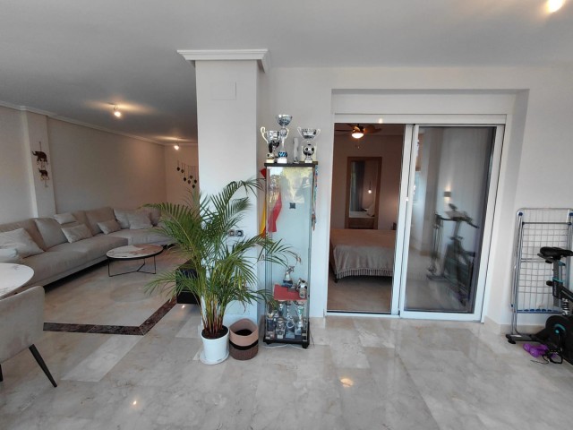 Apartamento, Nagüeles, R5255653