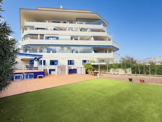 Apartamento, San Luis de Sabinillas, R5255581