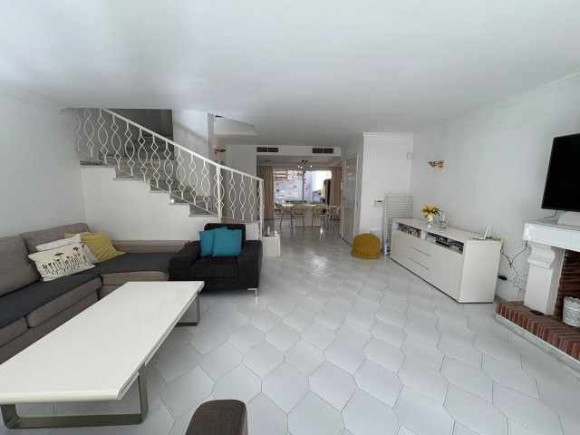 3 Schlafzimmer Villa in Miraflores