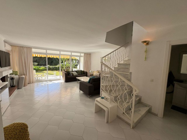 3 Schlafzimmer Villa in Miraflores