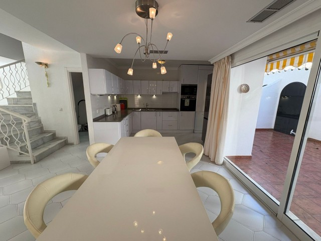 3 Schlafzimmer Villa in Miraflores