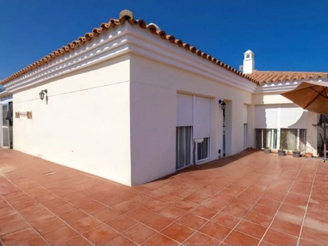 Penthouse avec 2 Chambres  à Mijas Golf