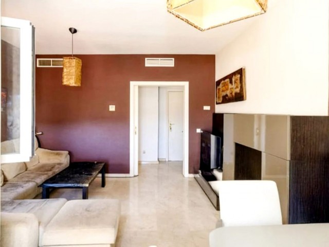 Penthouse avec 2 Chambres  à Mijas Golf