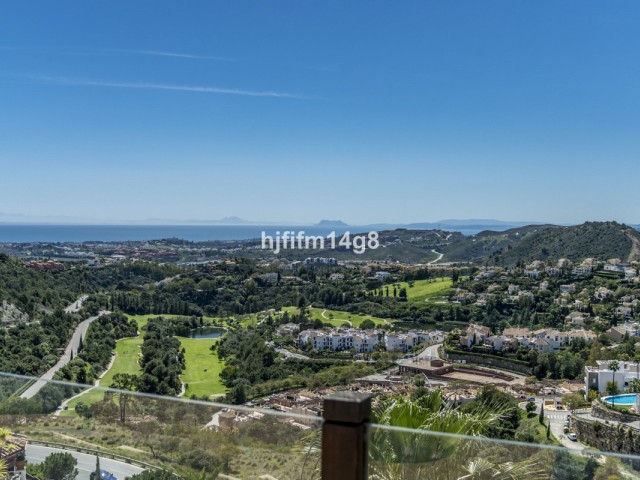 Rijtjeshuis, La Heredia, R5274394