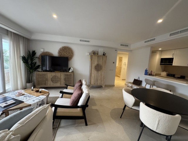 Apartamento, Aloha, R5286028