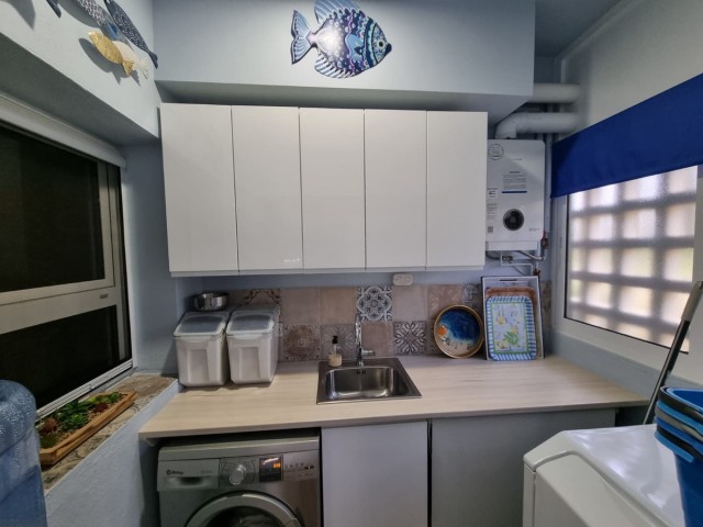 Apartamento con 3 Dormitorios  en San Roque Club