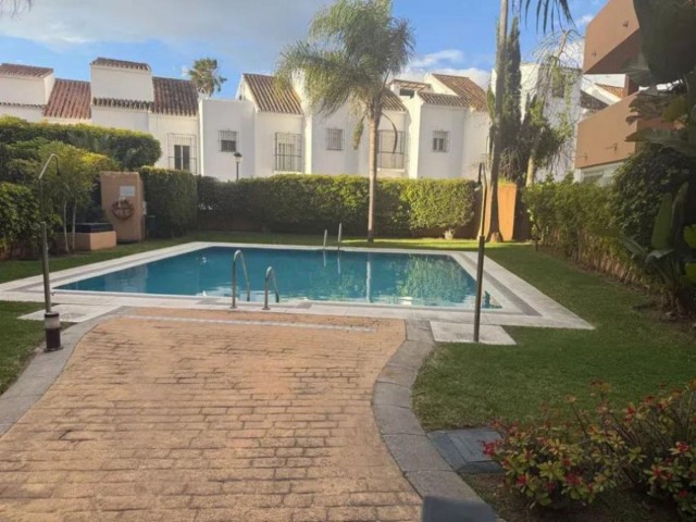 2 Schlafzimmer Apartment in Las Chapas