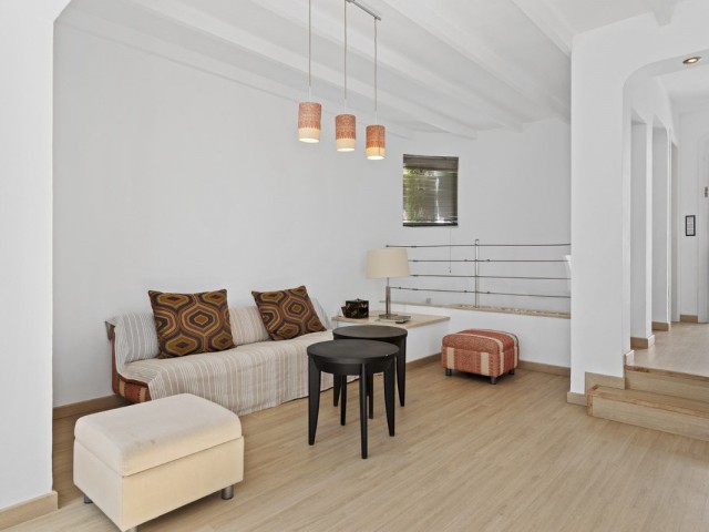 2 Bedrooms Townhouse in Calahonda