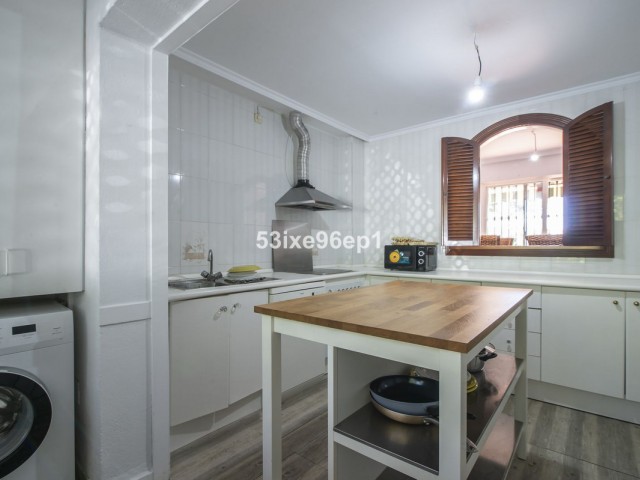 5 Soveroms Villa i New Golden Mile