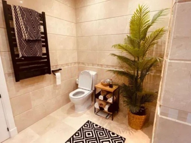 Apartamento con 3 Dormitorios  en San Roque