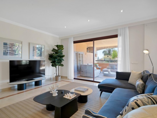 Apartamento, Bahía de Marbella, R5304808