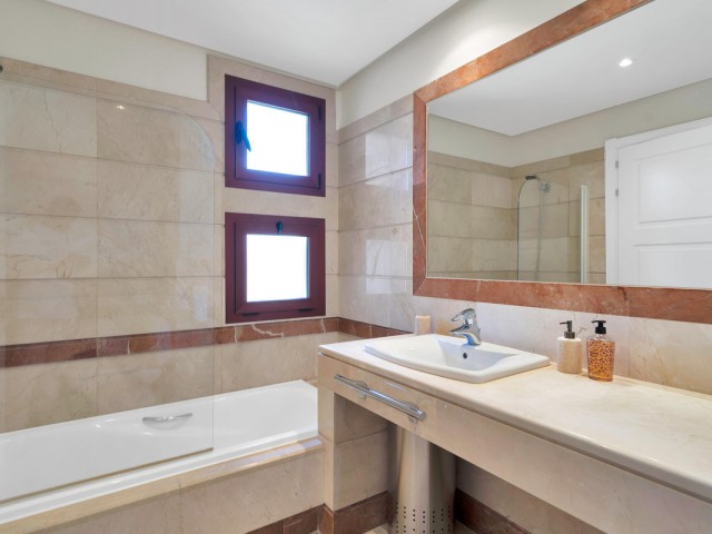 3 Bedrooms Apartment in Bahía de Marbella