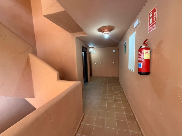 2 Bedrooms Apartment in Elviria