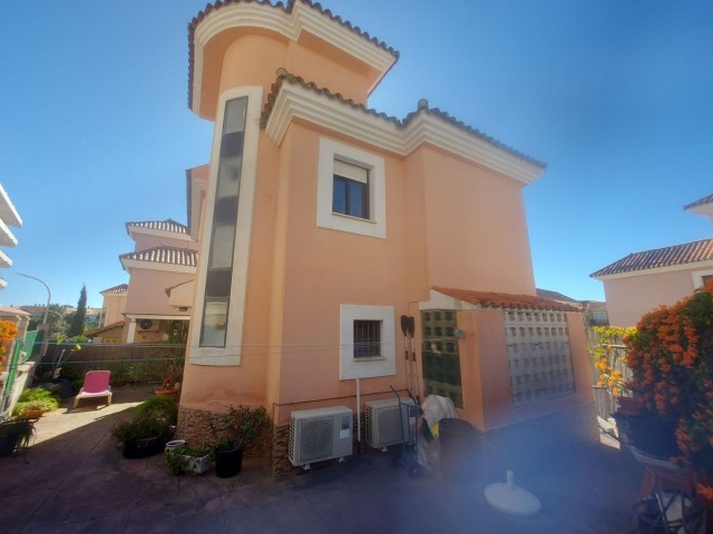 Adosado, San Luis de Sabinillas, R5306377