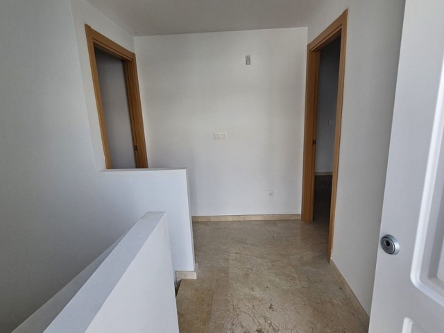 Adosado, Doña Julia, R5315227