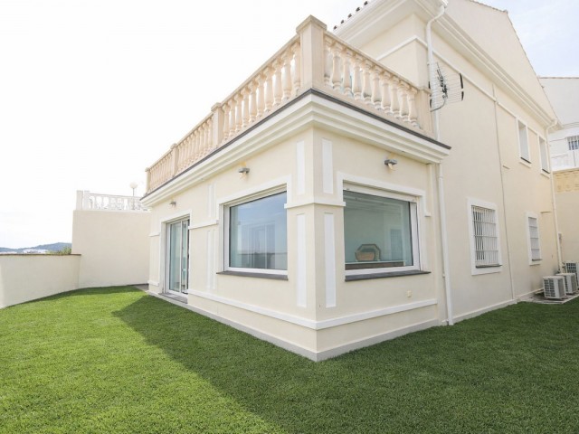 Villa, Cerros del Aguila, R5304988