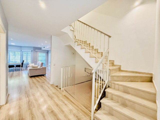3 Makuuhuoneen Rivitalo Alhaurín de la Torre