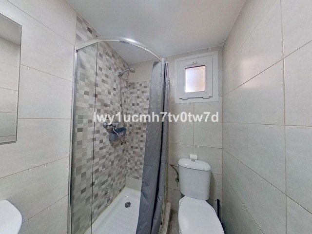 2 Schlafzimmer Apartment in Torrequebrada