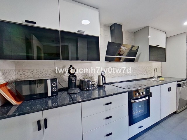 2 Schlafzimmer Apartment in Torrequebrada