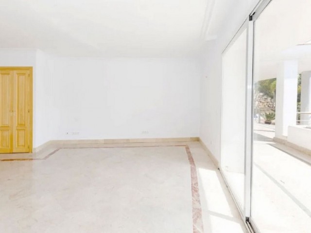 5 Slaapkamer Villa in Los Almendros