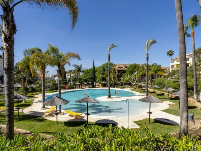 3 Bedrooms Apartment in Bahía de Marbella
