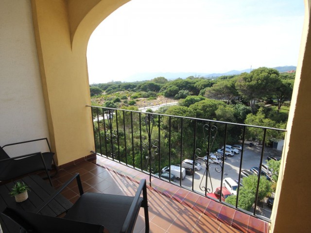 1 Bedrooms Apartment in Puerto de Cabopino