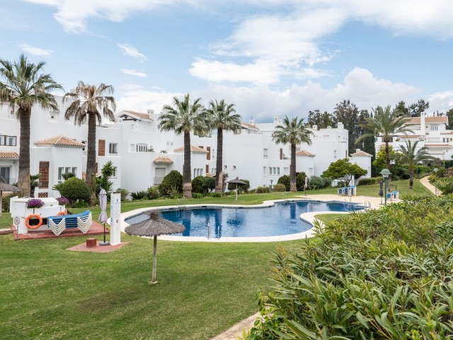 2 Bedrooms Apartment in Los Monteros