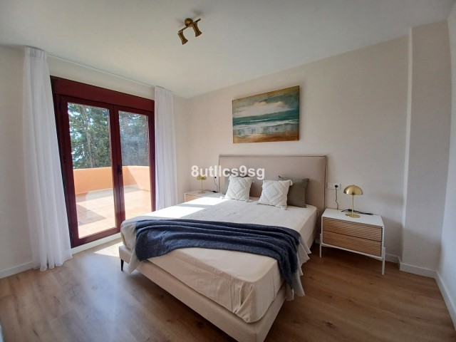 Apartment, Benahavis, R4840054
