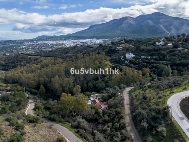 Villa con 3 Dormitorios  en Alhaurín el Grande