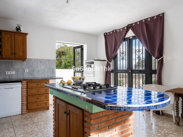 Villa con 3 Dormitorios  en Alhaurín el Grande