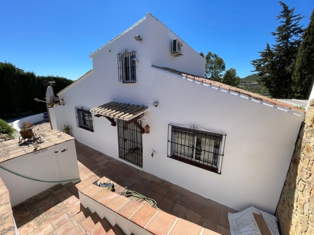 Villa, Valle Romano, R5335219