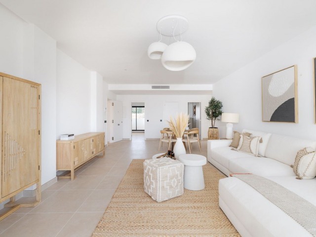 Apartamento con 2 Dormitorios  en Casares Playa
